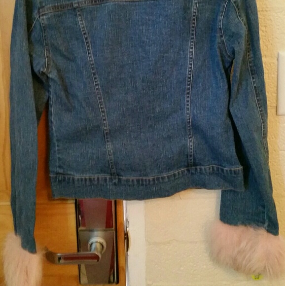 Authentic 100% dyed pink fox fur denim jacket - Picture 3 of 7